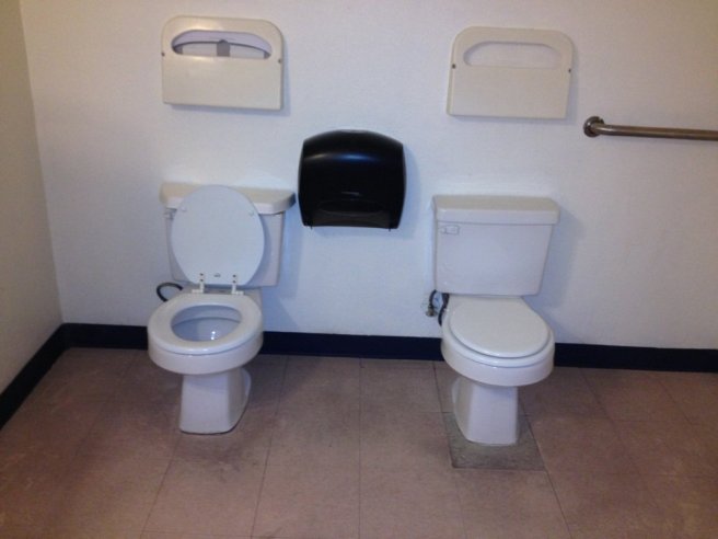 San Fernando Toilets.jpg